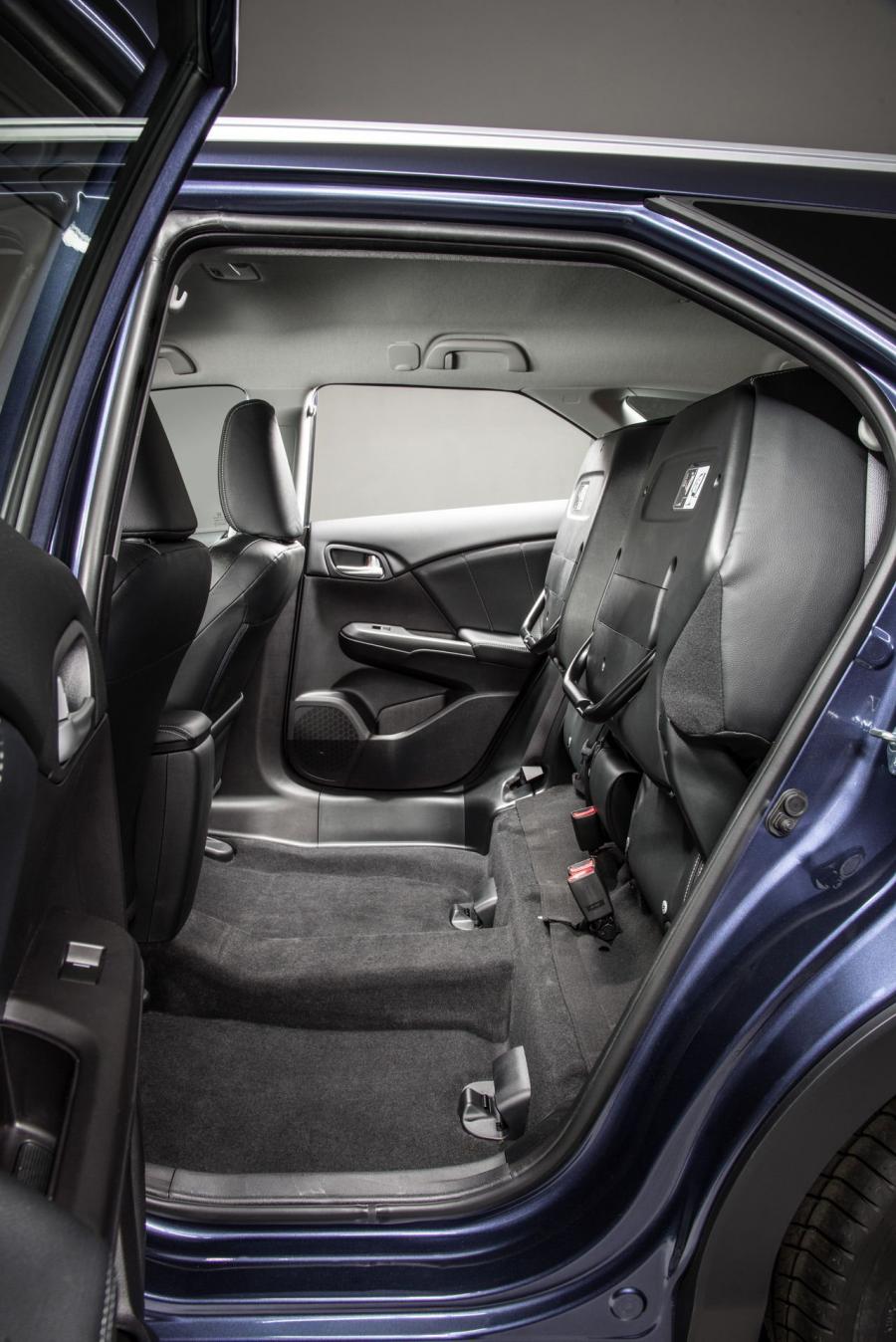  Honda Civic Tourer 2014 года  (фото 5 из 13)